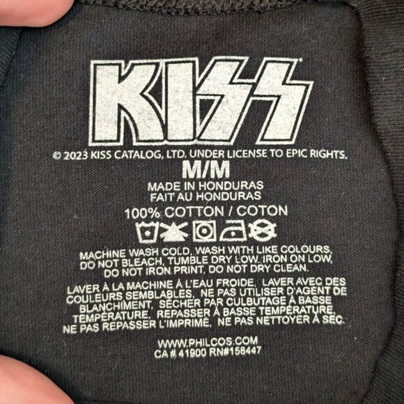 (2/$20) KISS Detroit Rock City '76 Tee - Picture 4 of 7